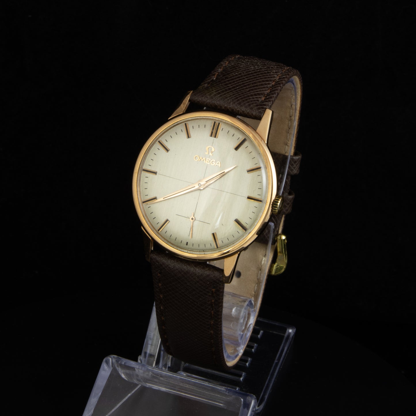 Reloj Omega, en oro amarillo de cuerda, 34 mm.