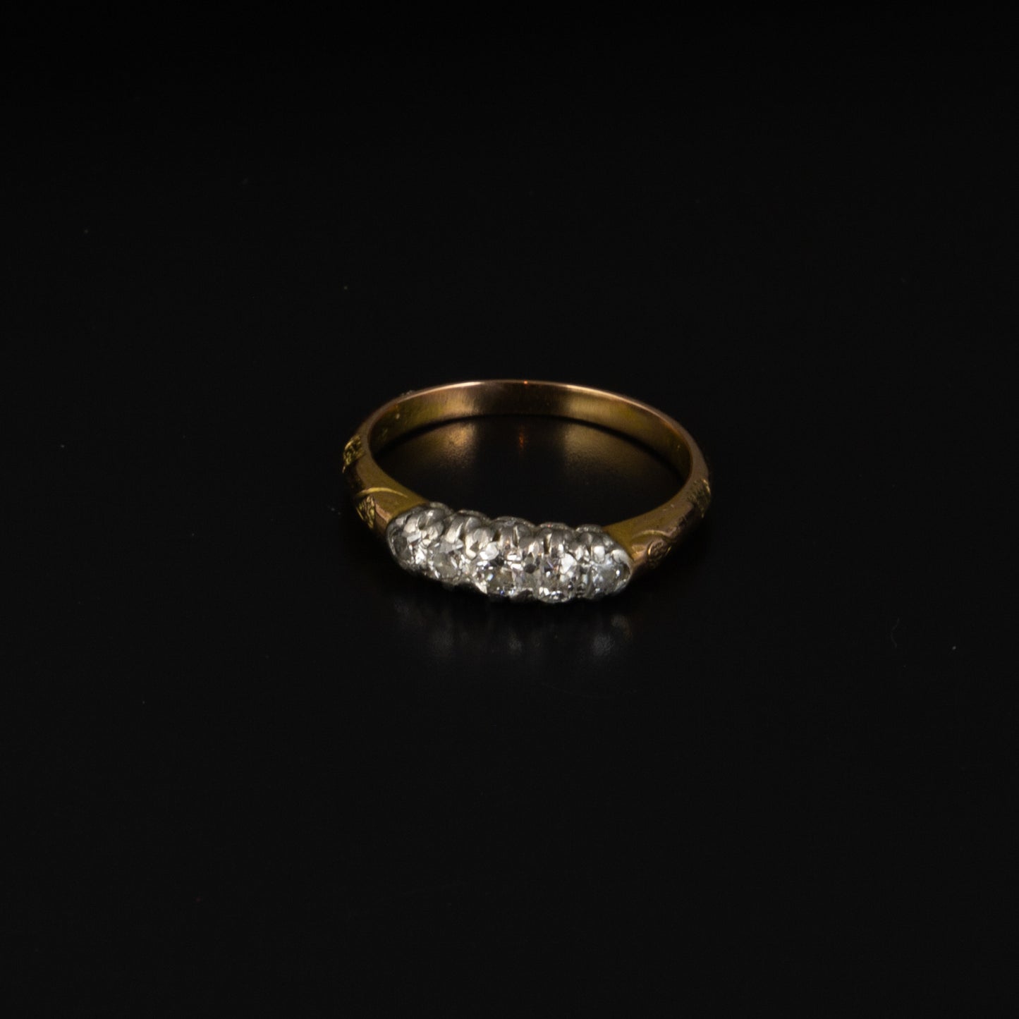 Anillo oro, platino y diamantes