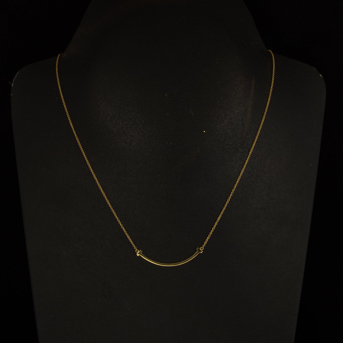 Collar de Tiffany en oro amarillo.