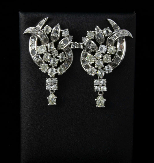 Pendientes oro blanco con brillantes y diamantes 2 cts. aprox.