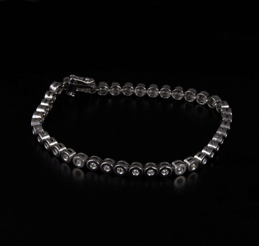 Pulsera con brillantes con un total de 1 ct.