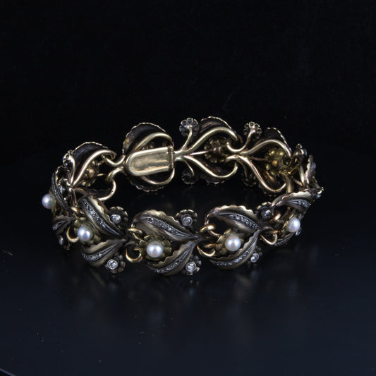 Pulsera en oro con perlas y diamantes, finales s. XIX.