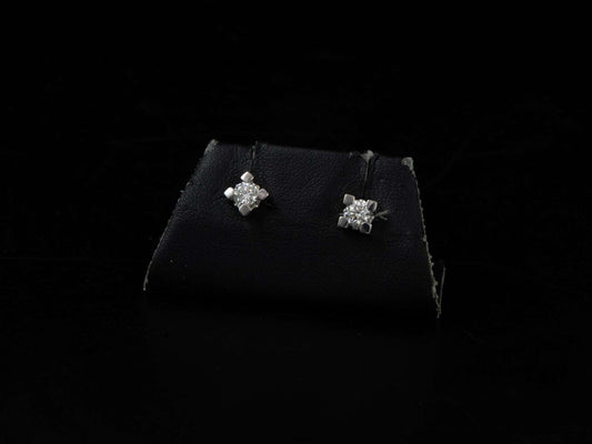 Dormilona oro blanco y diamantes 0,40 cts. x 2.