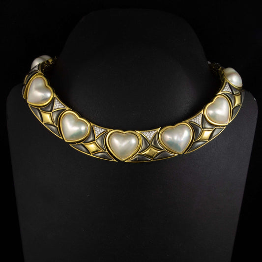 Collar de la marca Vasari en oro, perlas mabe, nacar negro y brillantes 252,1gr.