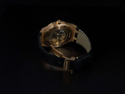 Audemars Piguet Royal Oak automático en oro rosa. Caja y documentación.