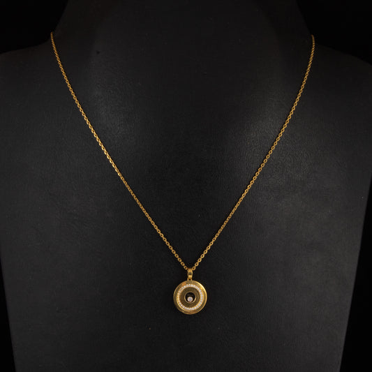 Colgante Happy Diamonds de la marca Chopard, corona diamantes con cadena.