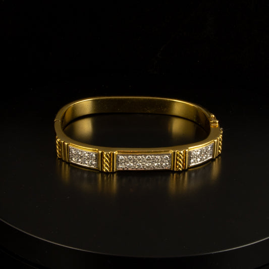 Esclava oro amarillo con diamantes 28*0.06 cts.