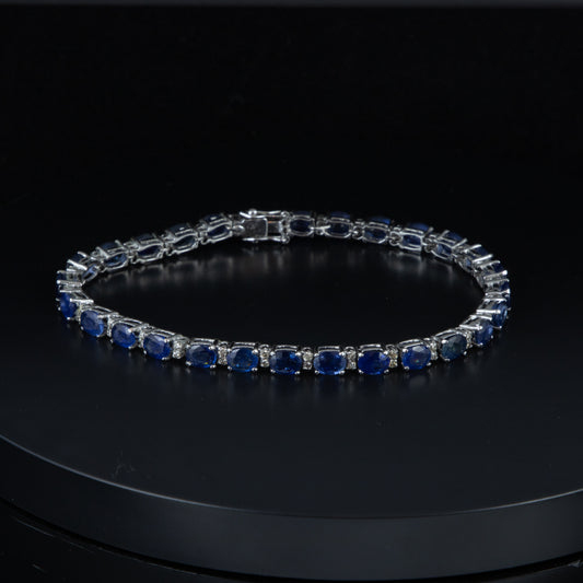 Riviere oro blanco, zafiros y diamantes.