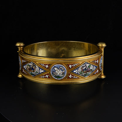 Esclava de oro con mosaico veneciano, finales s. XIX. Oro de 22 kts.