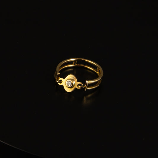 Sortija oro y brillante.